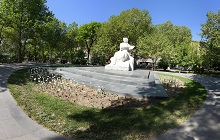 Памятник Мартиросу Сарьяну