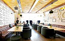 IVY lounge cafe